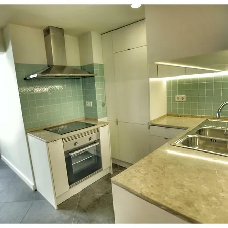 Charming Top Floor River View, Historic Center * Lisboa